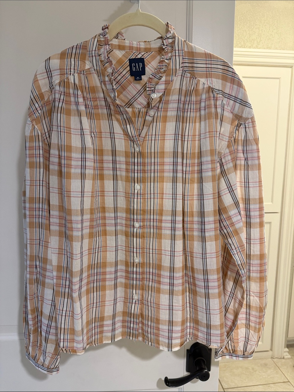 Gap lightweight blouse